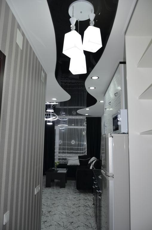 Studio "Black - White" Batumi Exterior photo